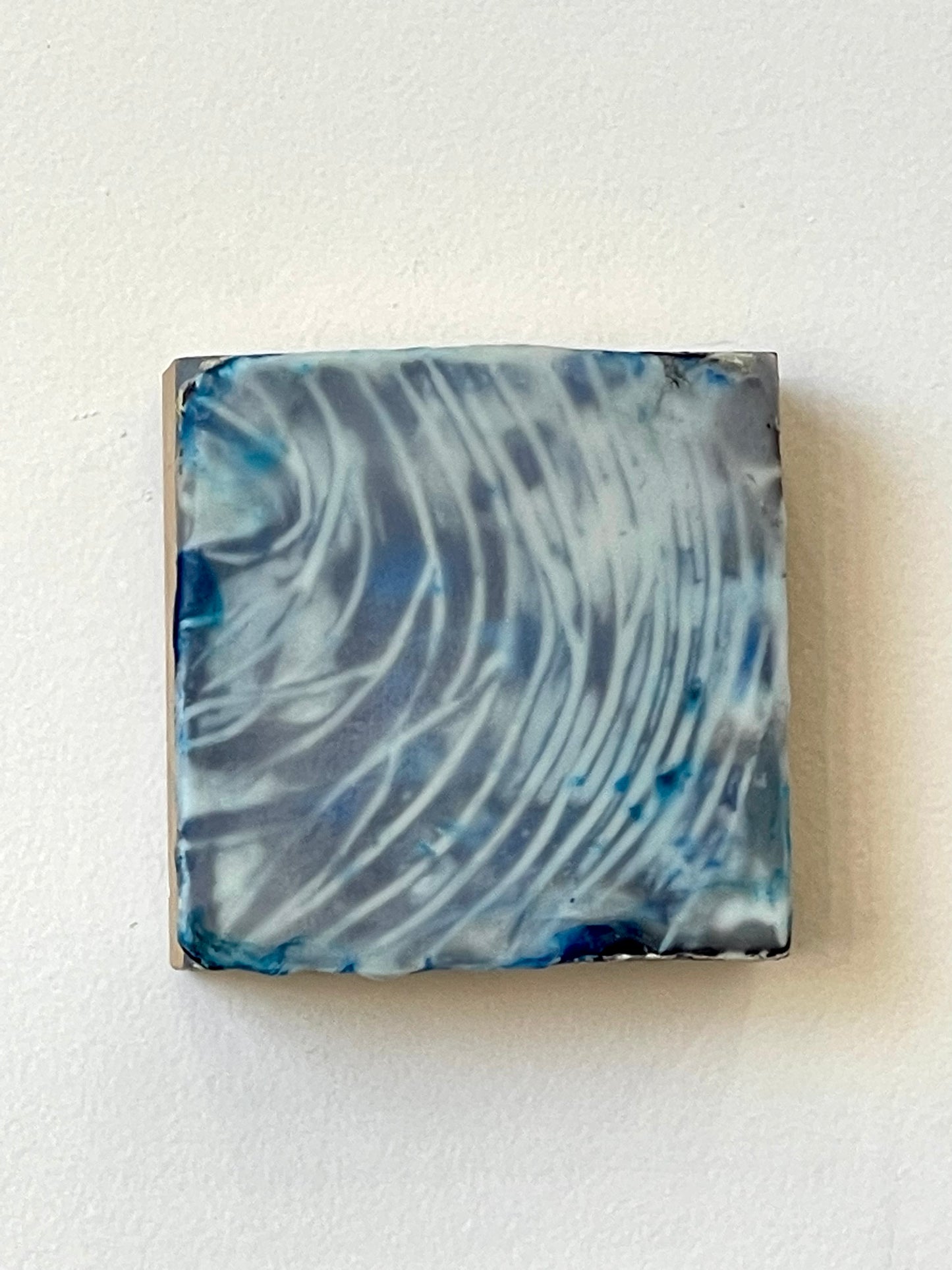 Hiss + Hum 22 | 4" x 4"